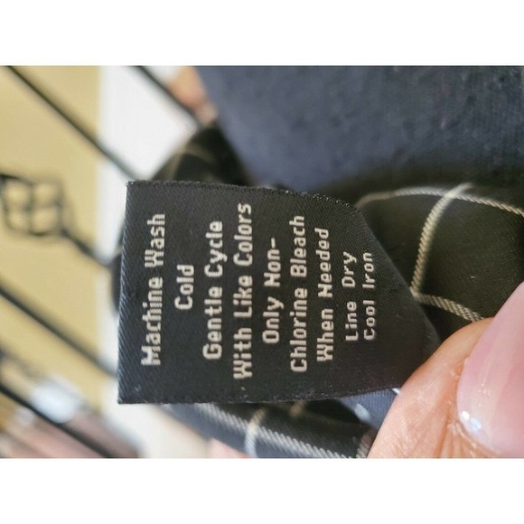 Attyre New York Sz L Plaid Jacket Golden Buttons - Picture 9 of 10